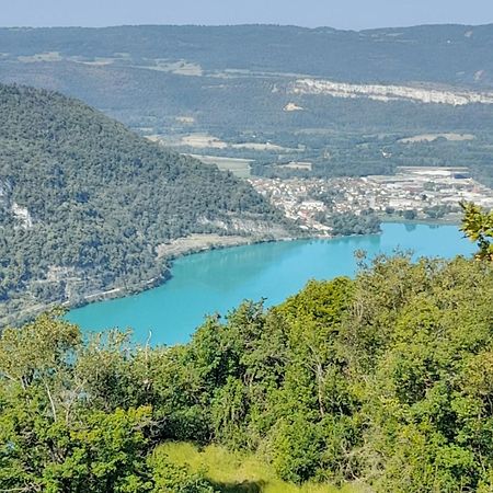 Chaleureux Appartement Nantua Exteriör bild